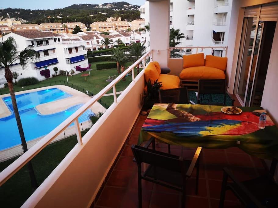 Casa En Urb. Con La Piscina Mas Grande De Javea. Kültér fotó