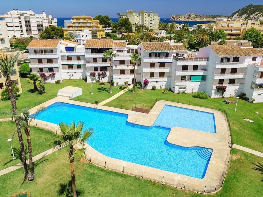 Casa En Urb. Con La Piscina Mas Grande De Javea. Kültér fotó